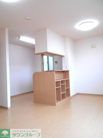 スピリア・ヒビツ Bの物件内観写真